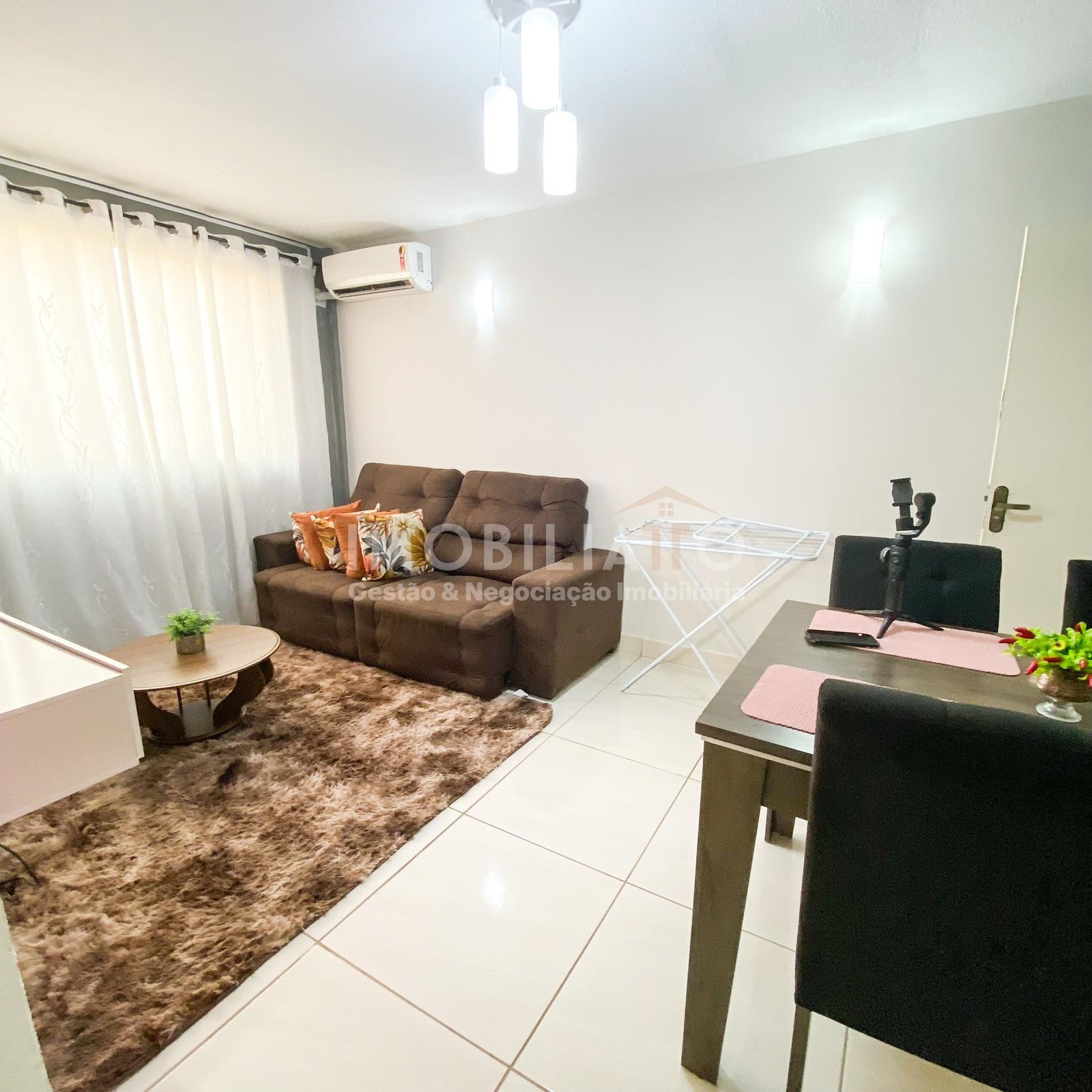 Aluga-se Apartamento Completamente Mobiliado no Residencial Paiaguás