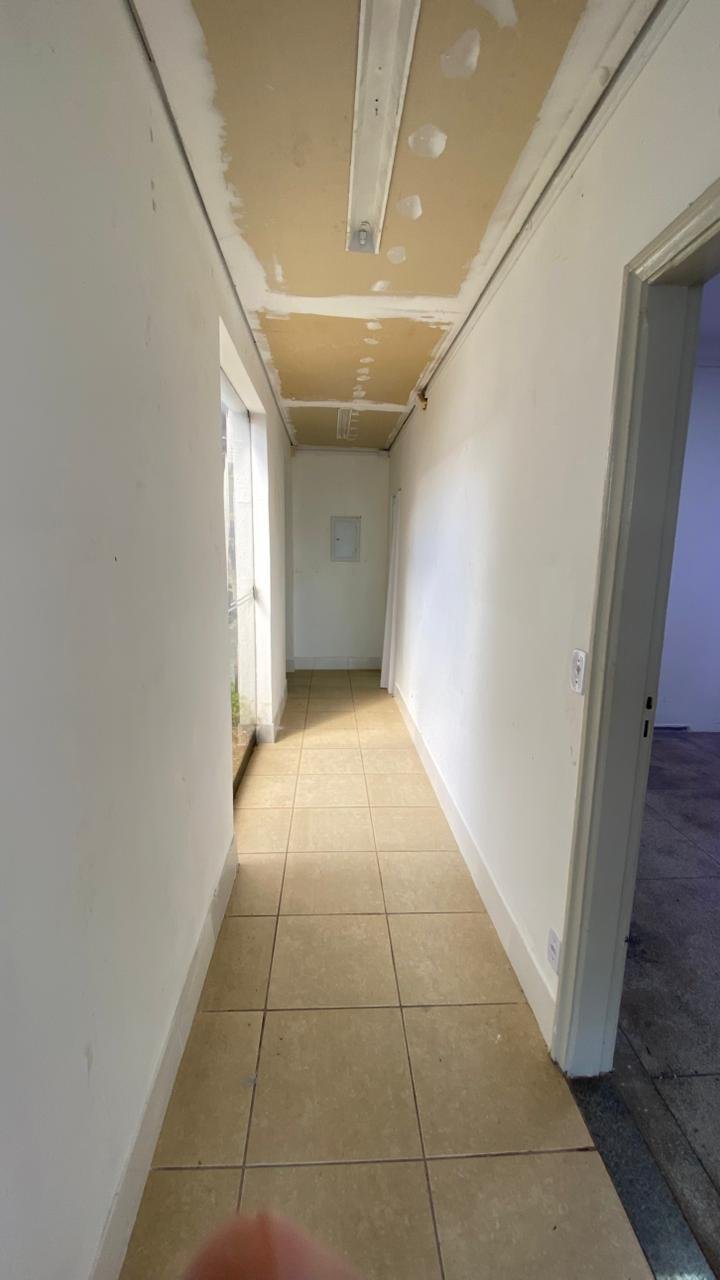 Imóvel comercial à venda na Av. Major Gama em Cuiabá – 615m², 20 salas e 12 banheiros