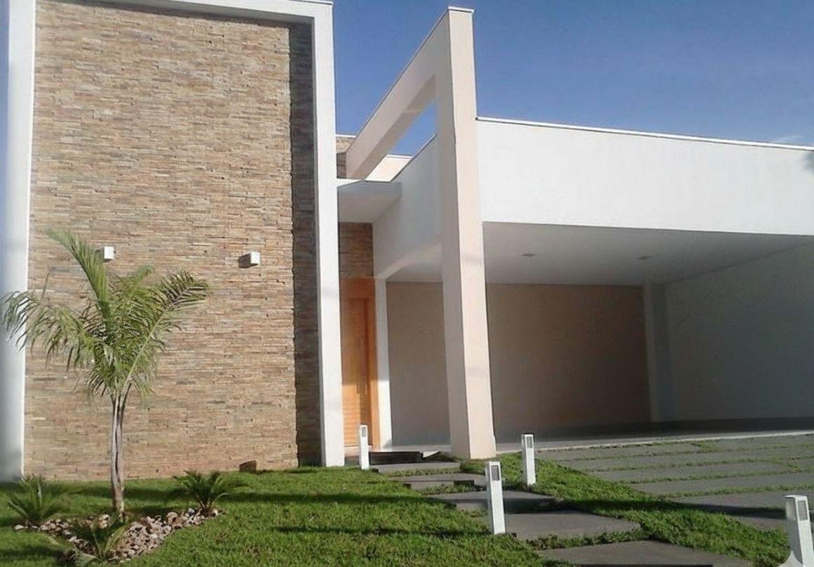Casa térrea à venda no Condomínio Belvedere I em Cuiabá – 3 suítes, piscina e área gourmet climatizada