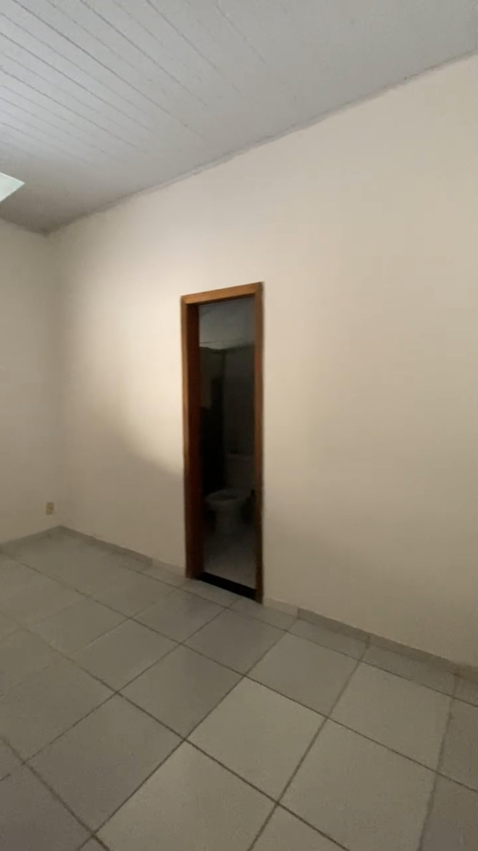 Casa à Venda no Santa Cruz II em Cuiabá – 2 Quartos (1 Suíte), Área Gourmet e 2 Edículas