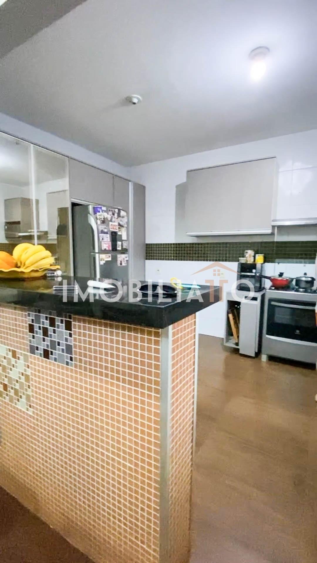 Sobrado Imponente à Venda no Bairro Santa Cruz 2 – 4 Suítes, Piscina e Área Gourmet – Cuiabá