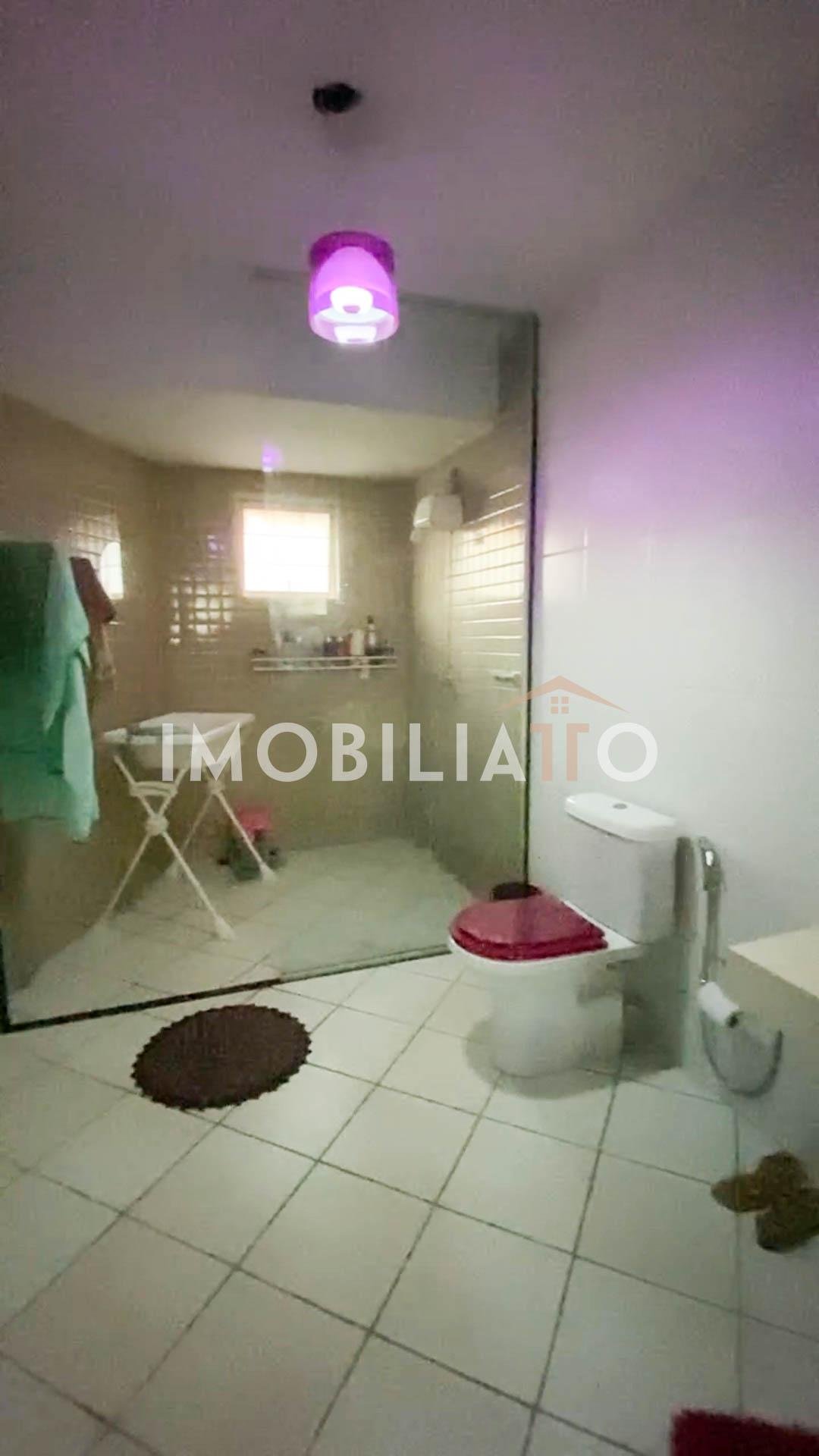 Sobrado Imponente à Venda no Bairro Santa Cruz 2 – 4 Suítes, Piscina e Área Gourmet – Cuiabá