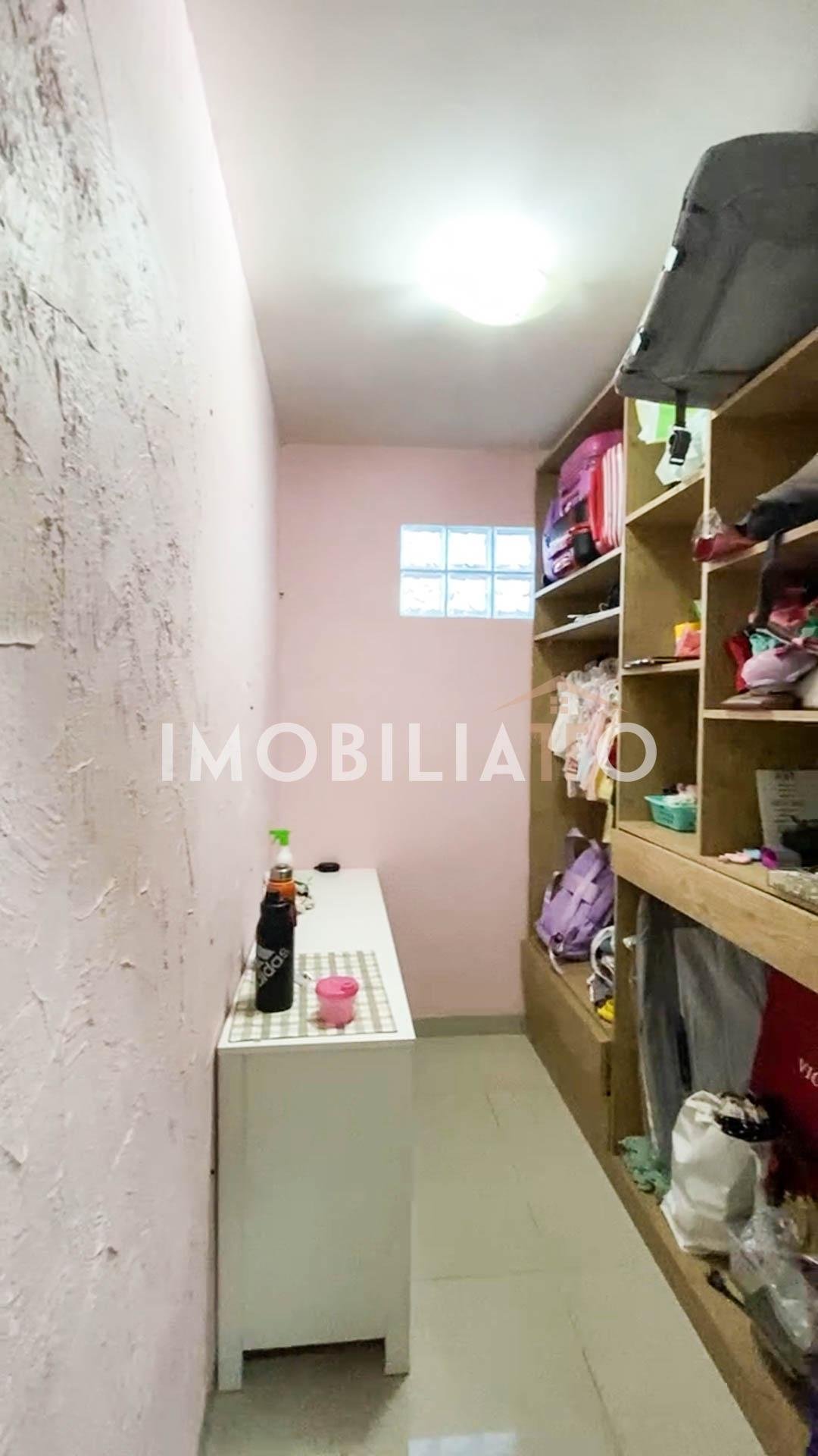 Sobrado Imponente à Venda no Bairro Santa Cruz 2 – 4 Suítes, Piscina e Área Gourmet – Cuiabá