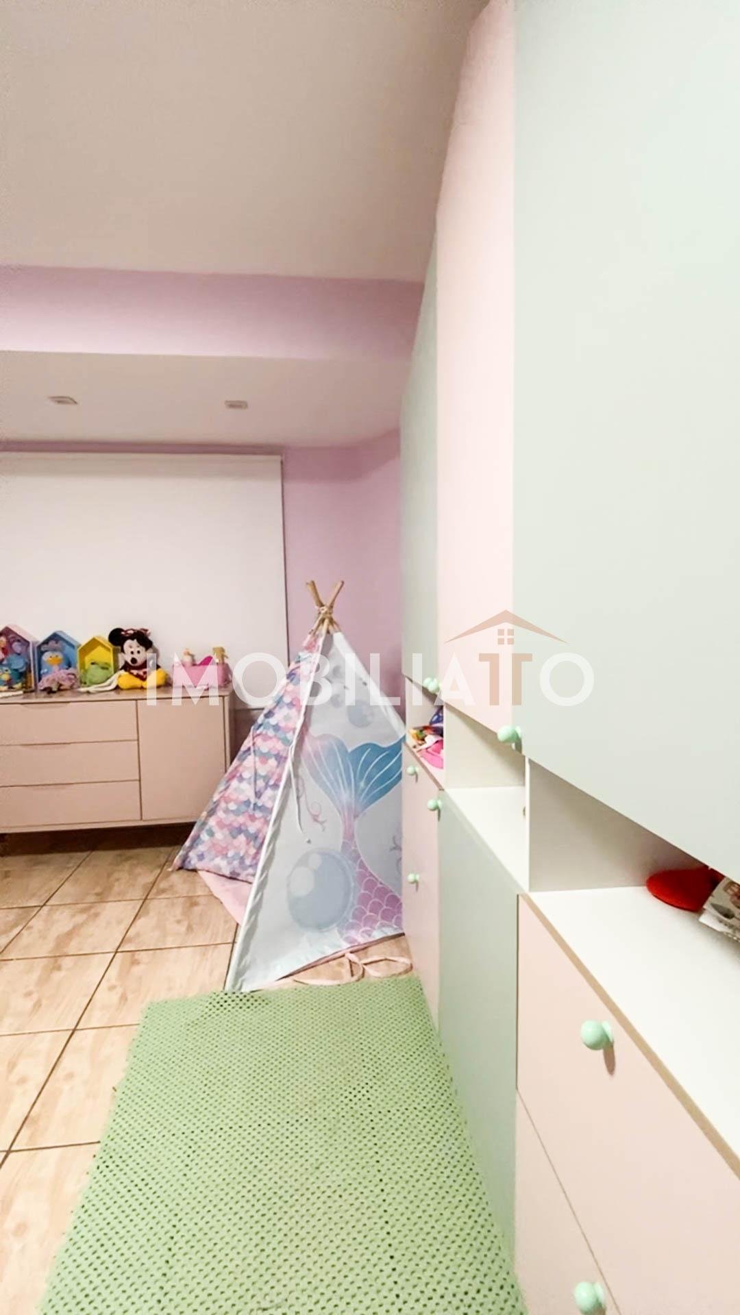 Sobrado Imponente à Venda no Bairro Santa Cruz 2 – 4 Suítes, Piscina e Área Gourmet – Cuiabá