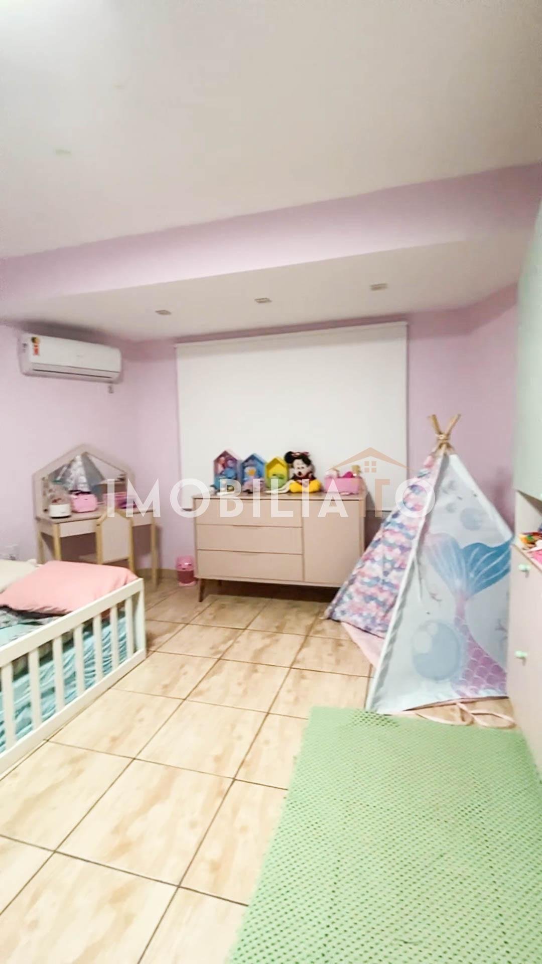 Sobrado Imponente à Venda no Bairro Santa Cruz 2 – 4 Suítes, Piscina e Área Gourmet – Cuiabá