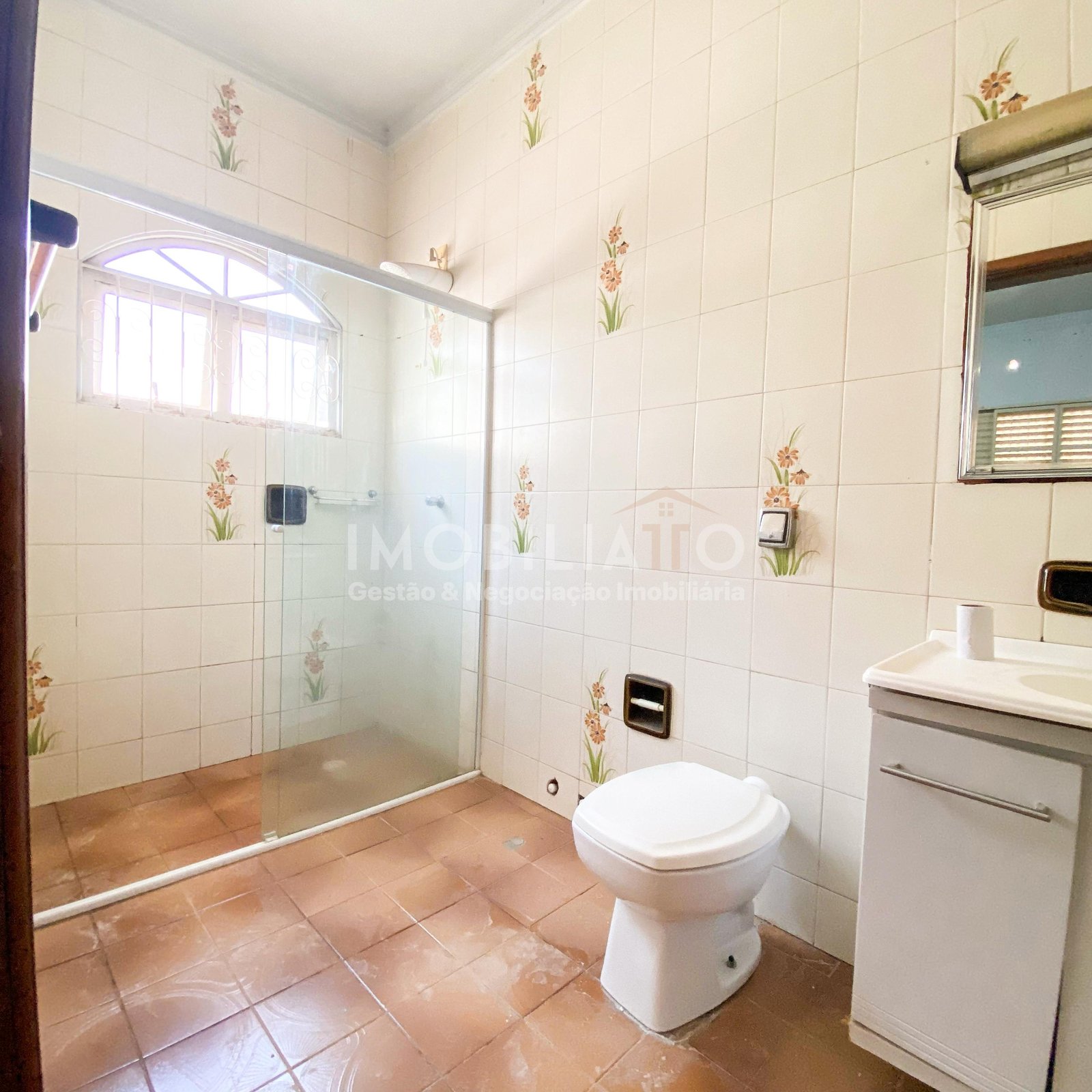 Casa à Venda no Jardim das Américas, Várzea Grande – 3 Quartos, 360m²