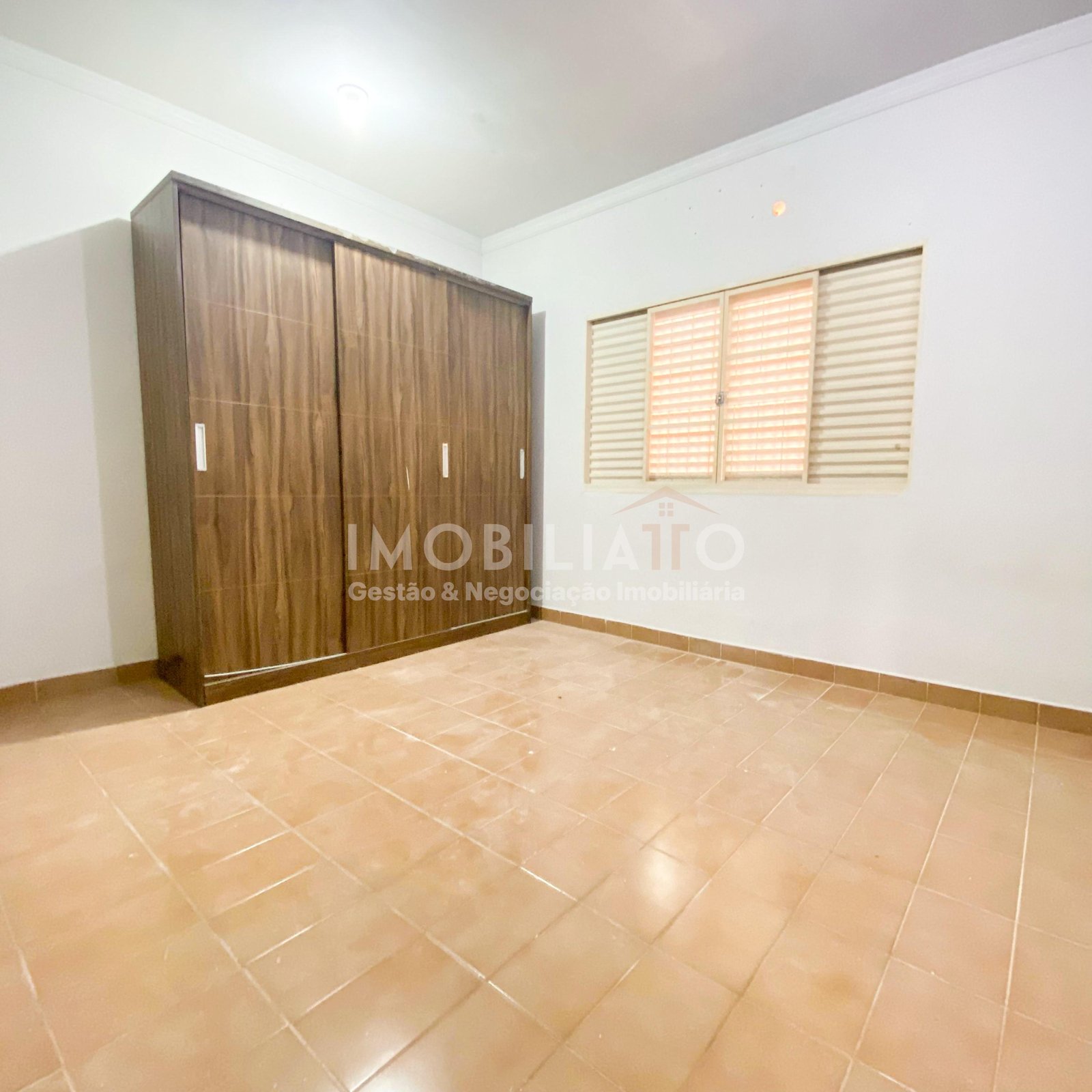 Casa à Venda no Jardim das Américas, Várzea Grande – 3 Quartos, 360m²