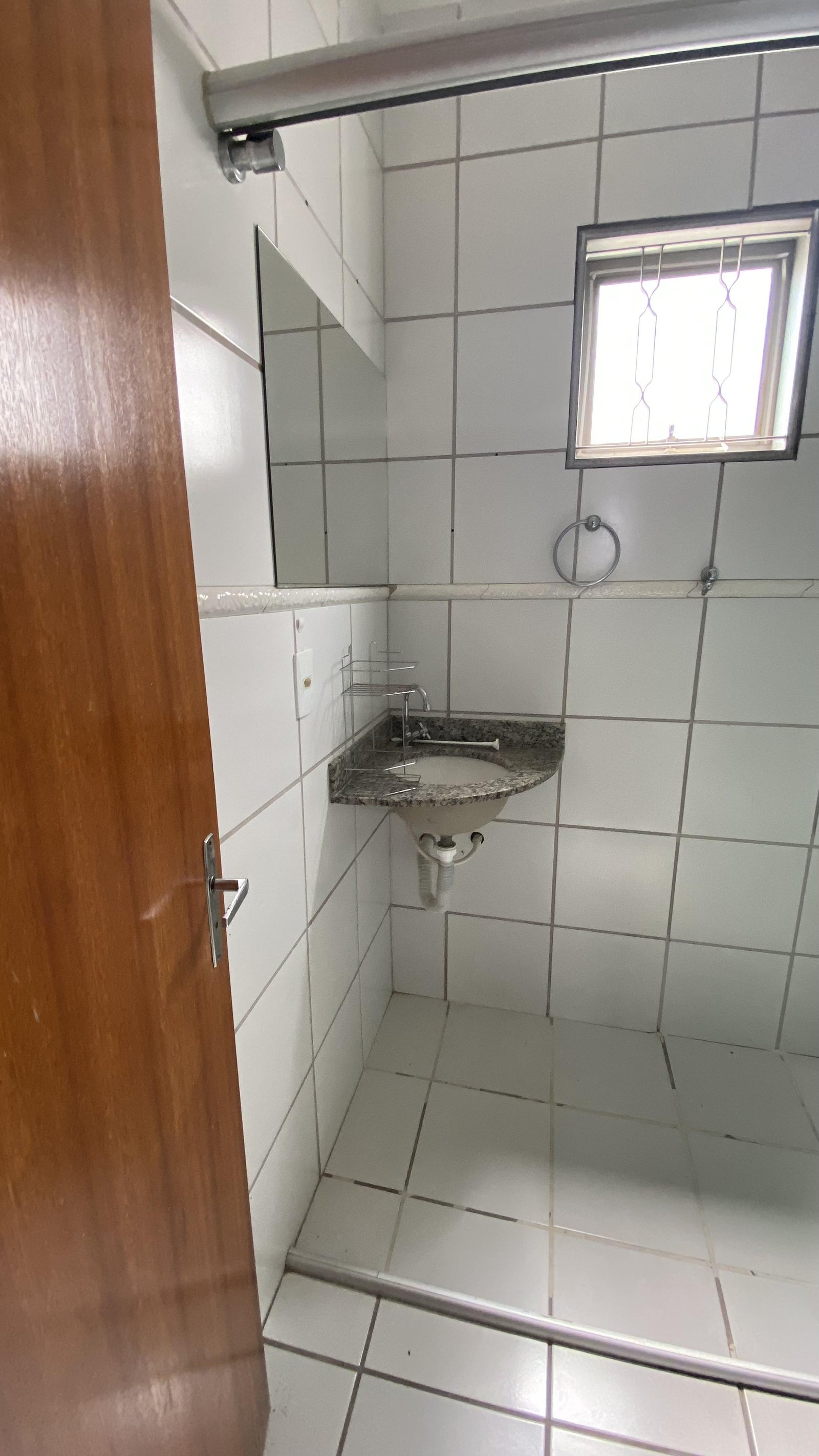 Apartamento para alugar no Araés em Cuiabá – 1 quarto grande, sala ampla e 1 vaga