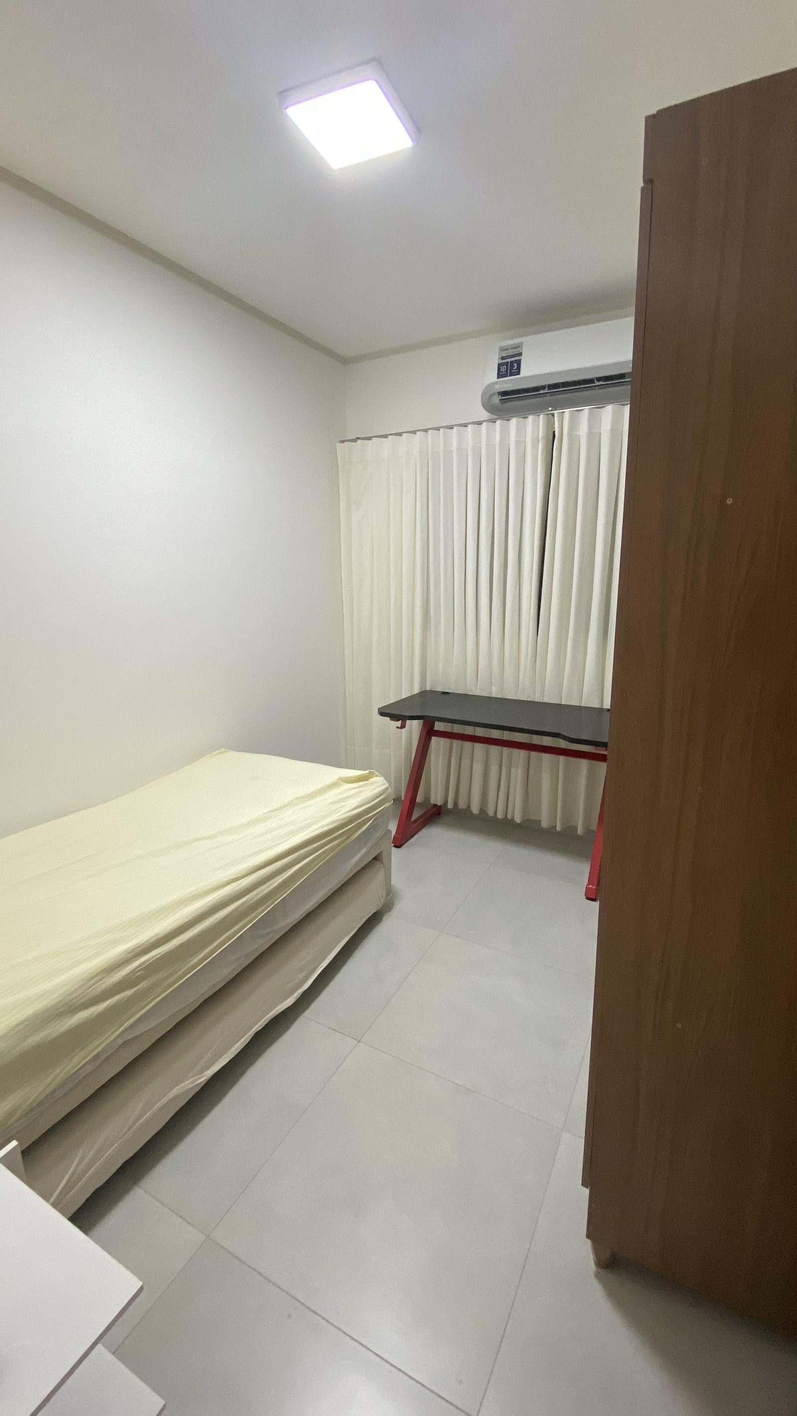 Apartamento mobiliado para locação no Condomínio Bela Marina em Cuiabá – 2 quartos e 2 vagas