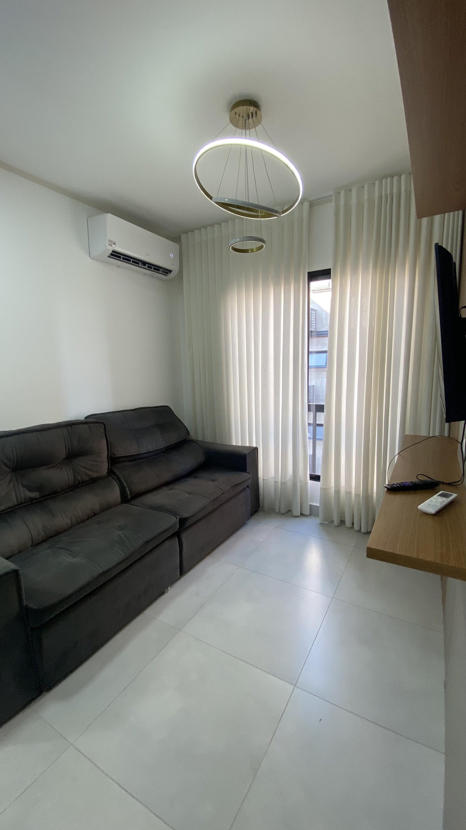 Apartamento mobiliado para locação no Condomínio Bela Marina em Cuiabá – 2 quartos e 2 vagas