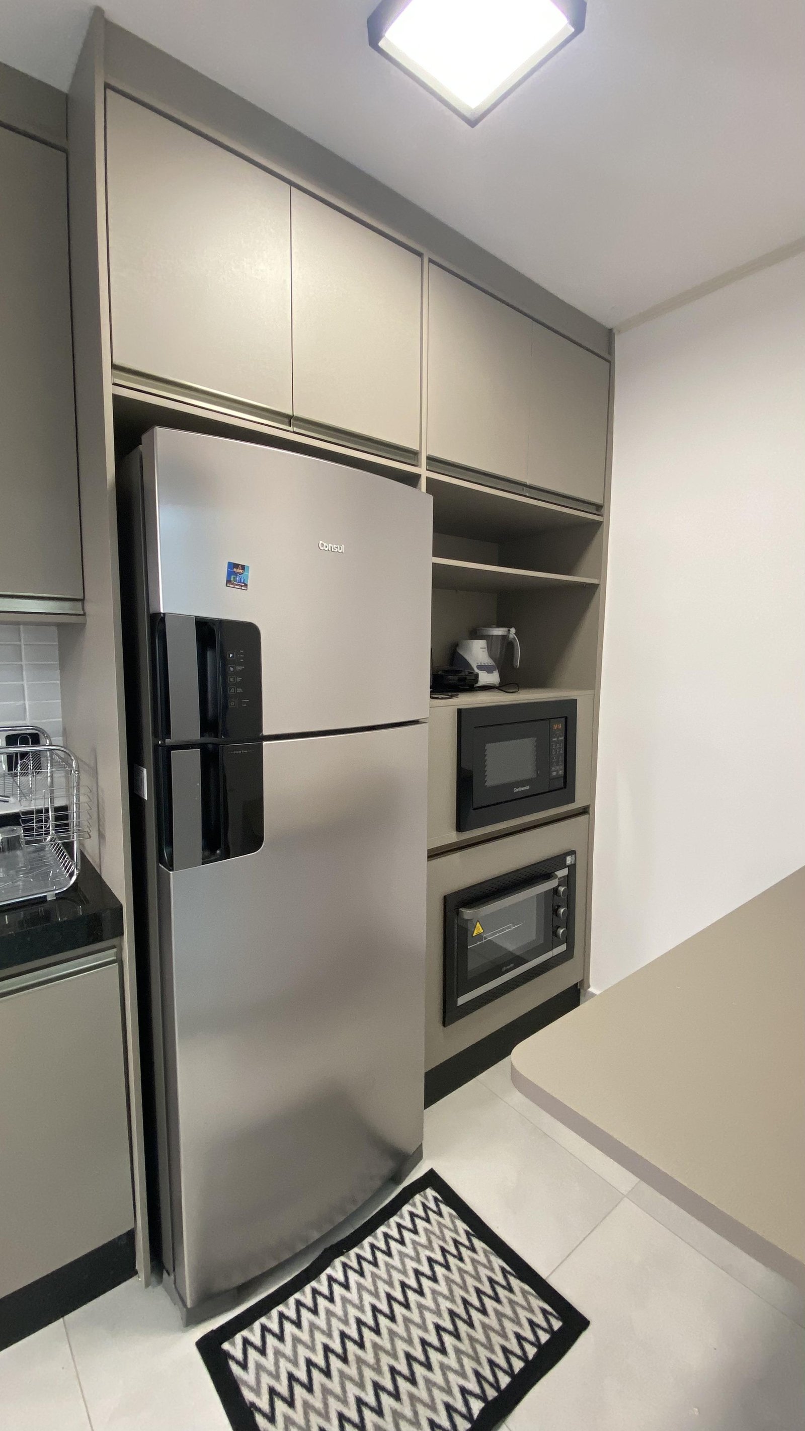 Apartamento mobiliado para locação no Condomínio Bela Marina em Cuiabá – 2 quartos e 2 vagas
