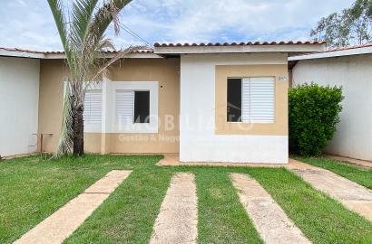 Casa à Venda no Condomínio Terra Nova - Conforto e Lazer em Várzea Grande