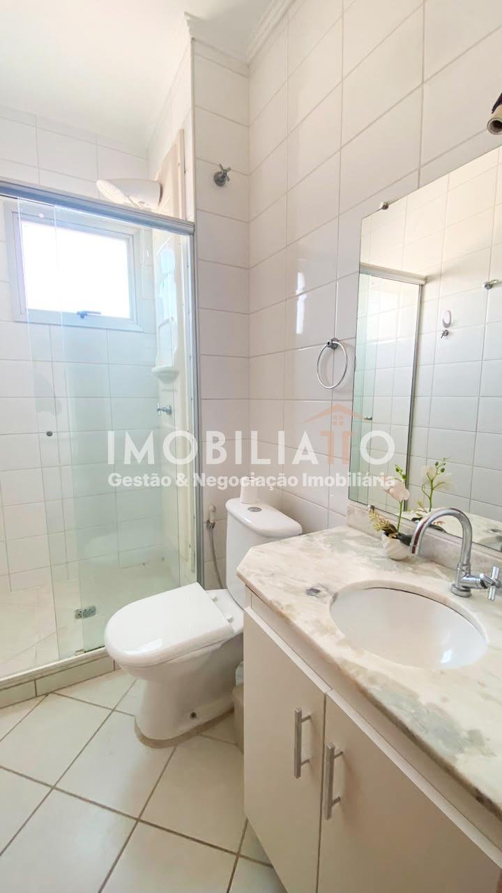 Apartamento à venda no Edifício Villa Santander em Cuiabá – 3 quartos, suíte e varanda ampla