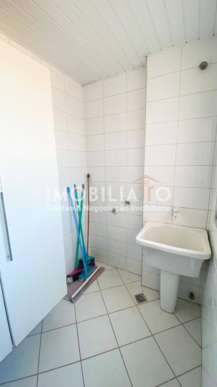 Apartamento à venda no Edifício Villa Santander em Cuiabá – 3 quartos, suíte e varanda ampla