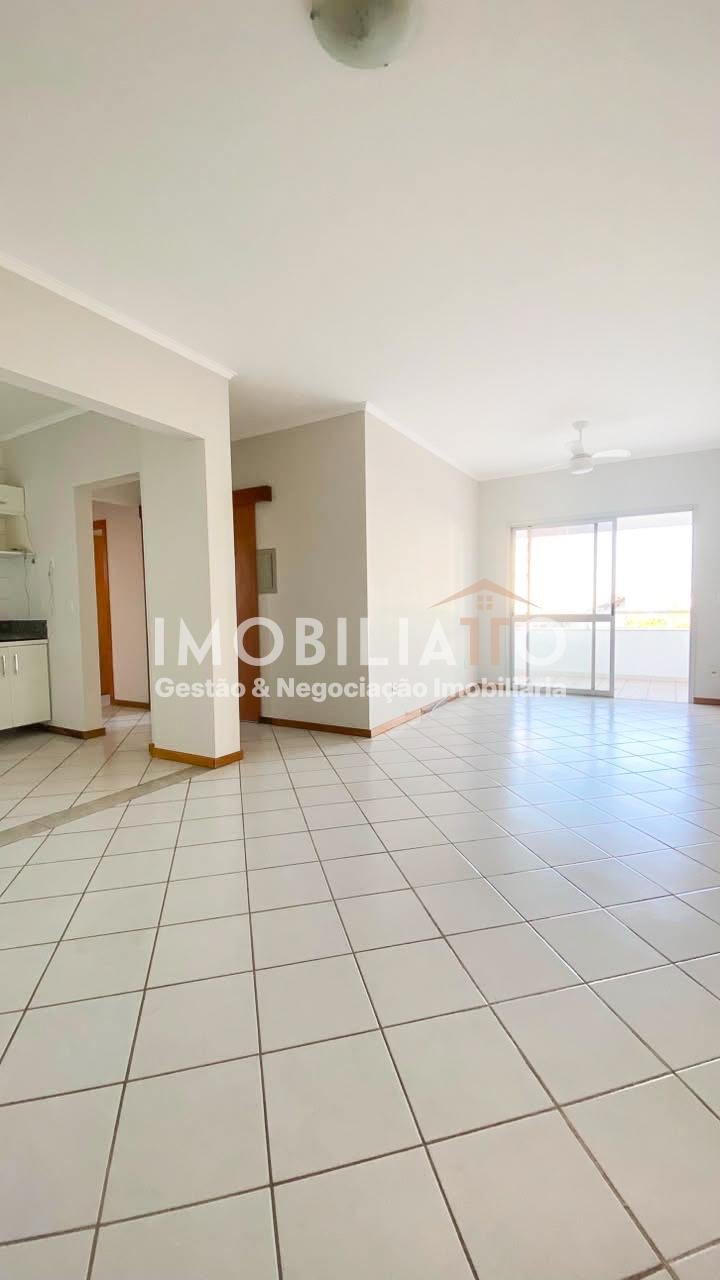 Apartamento à venda no Edifício Villa Santander em Cuiabá – 3 quartos, suíte e varanda ampla