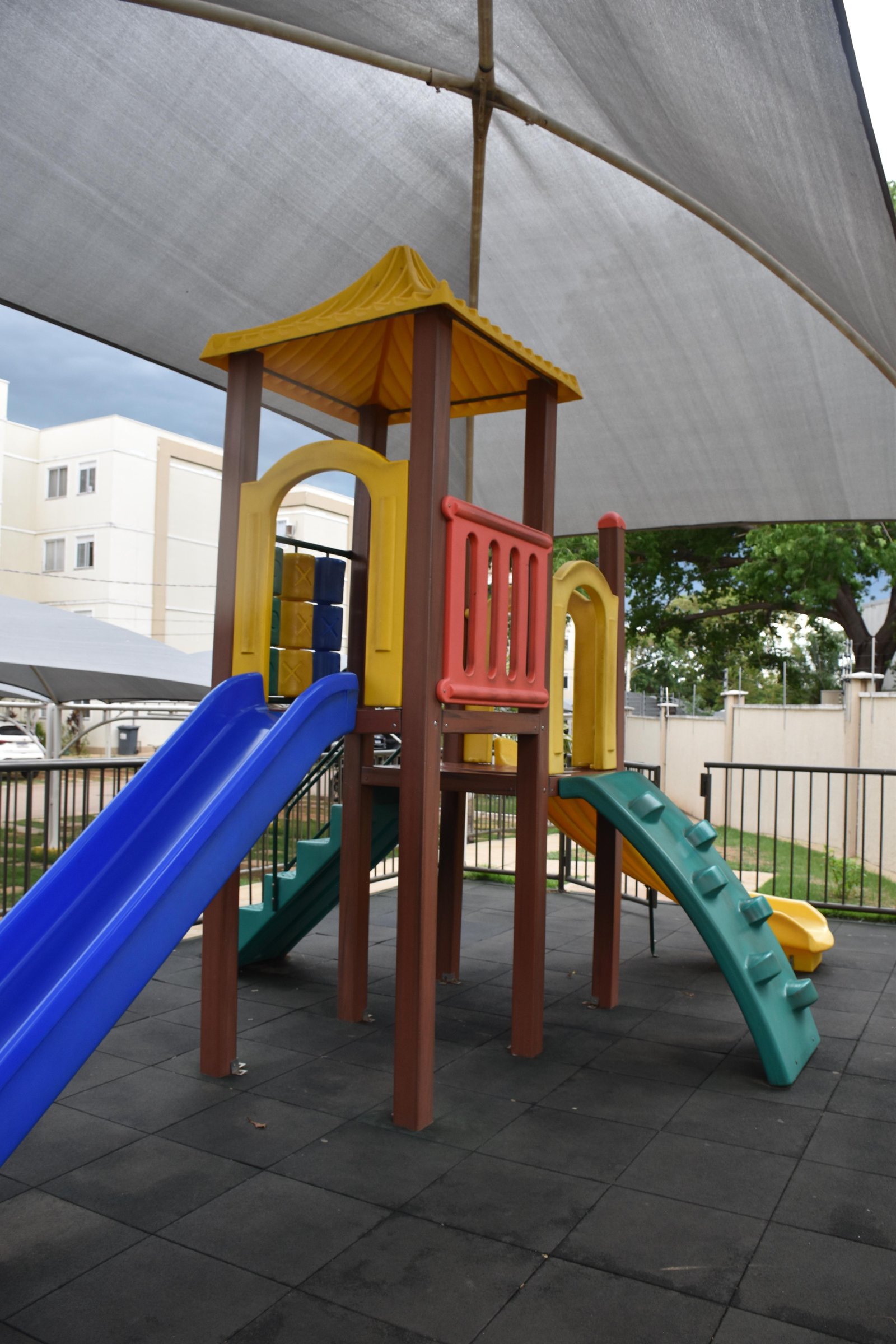 Apartamento à venda no Chapada Boulevard em Cuiabá – 2 quartos, sol da manhã e lazer completo
