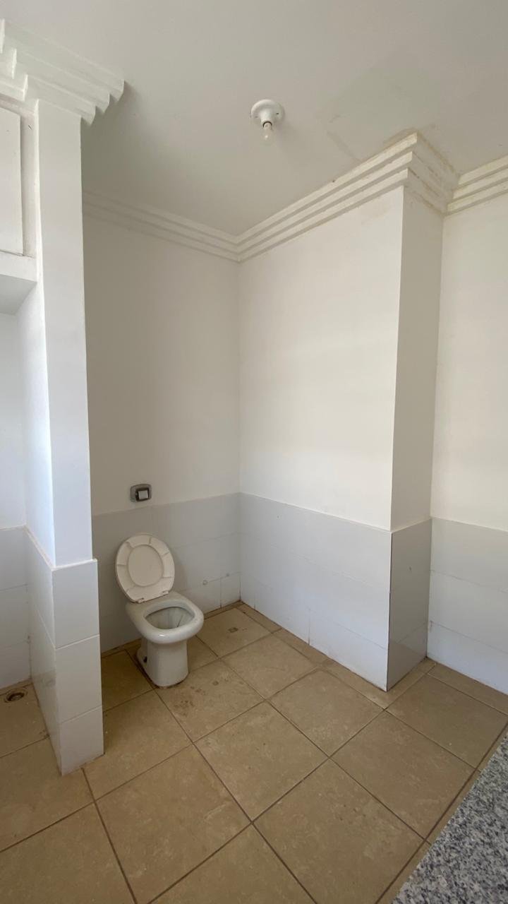 Imóvel comercial à venda na Av. Major Gama em Cuiabá – 615m², 20 salas e 12 banheiros