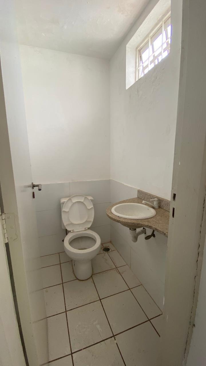 Imóvel comercial à venda na Av. Major Gama em Cuiabá – 615m², 20 salas e 12 banheiros