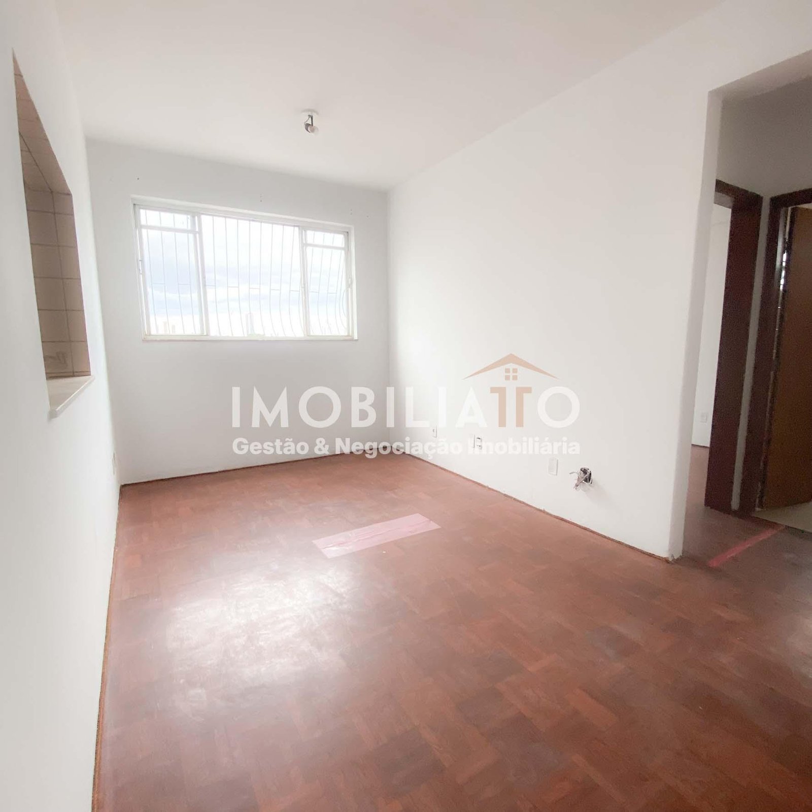 Apartamento à venda na Cidade Alta em Cuiabá - 2 quartos, 150m da Arena Pantanal