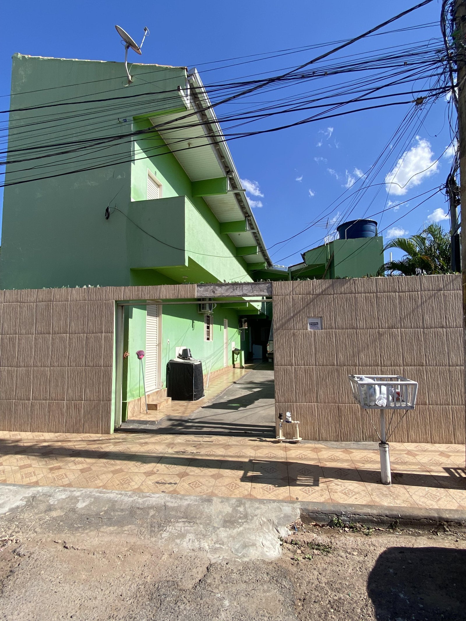 Imóvel com 9 kitnets à venda no CPA 1 em Cuiabá - investimento com alta rentabilidade
