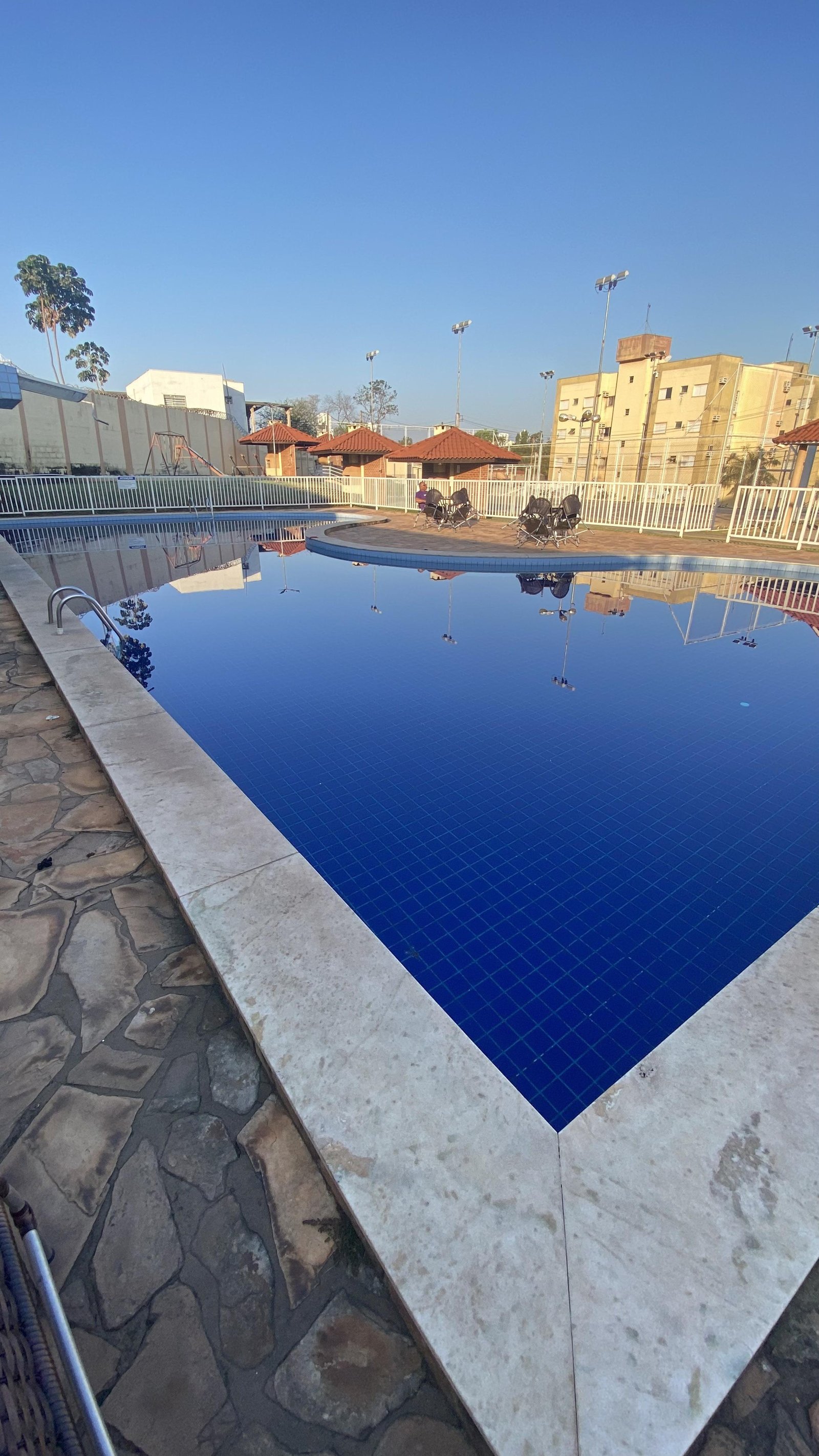 Apartamento térreo para locação no Condomínio Vila Bella em Cuiabá – 2 quartos no Despraiado
