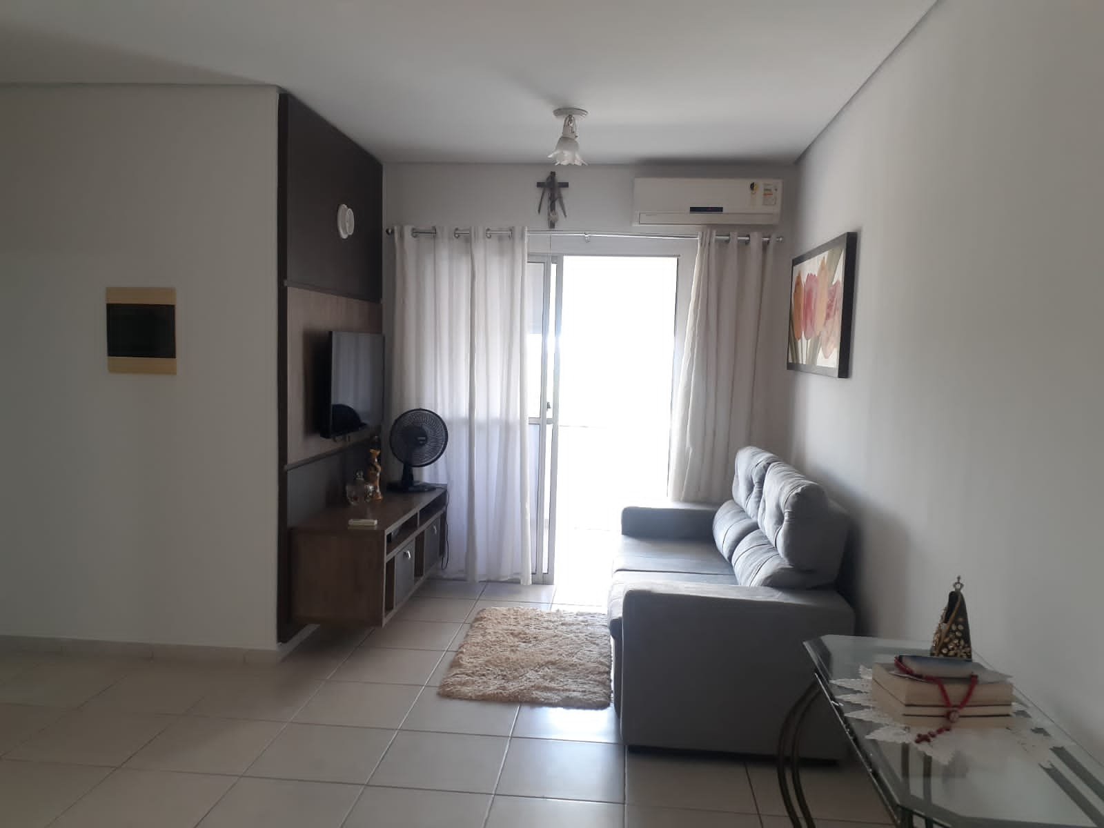 Apartamento com 3 Quartos 2 Vagas de Garagem Todo Reformado