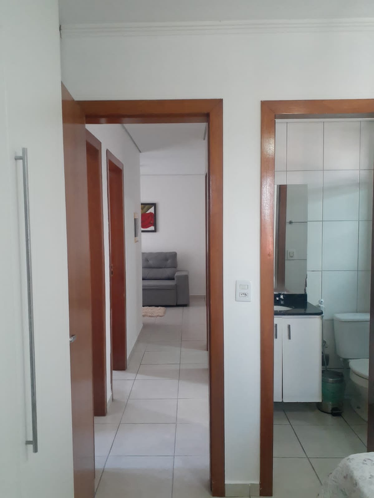 Apartamento com 3 Quartos 2 Vagas de Garagem Todo Reformado