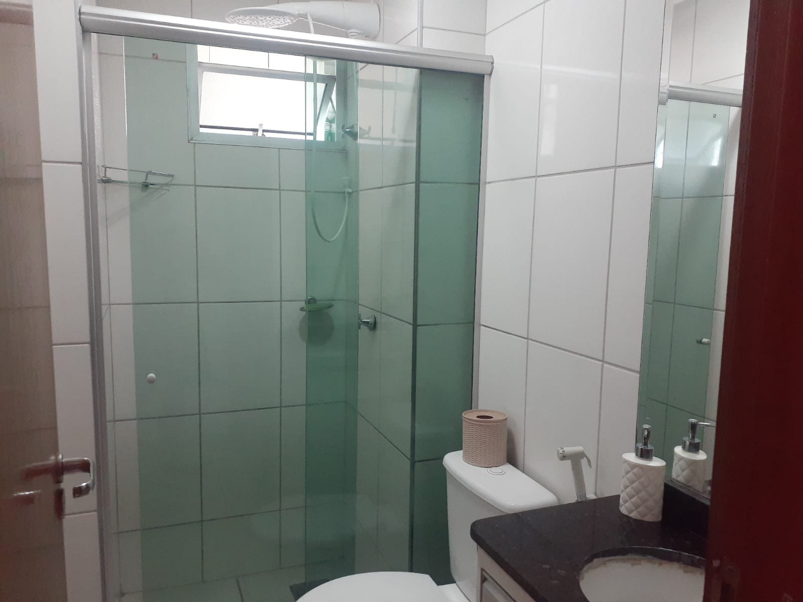 Apartamento com 3 Quartos 2 Vagas de Garagem Todo Reformado