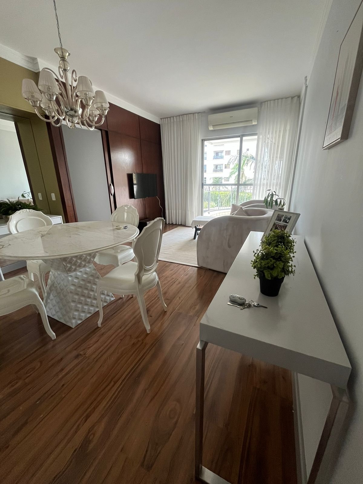 Apartamento Localizado no Condomínio Villagio Della Torre