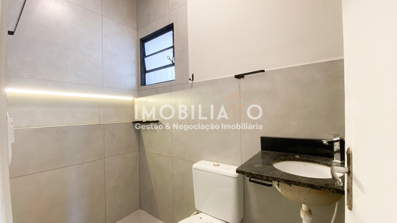 Casa à venda no Jardim Universitário em Cuiabá - 3 quartos, piscina e área gourmet