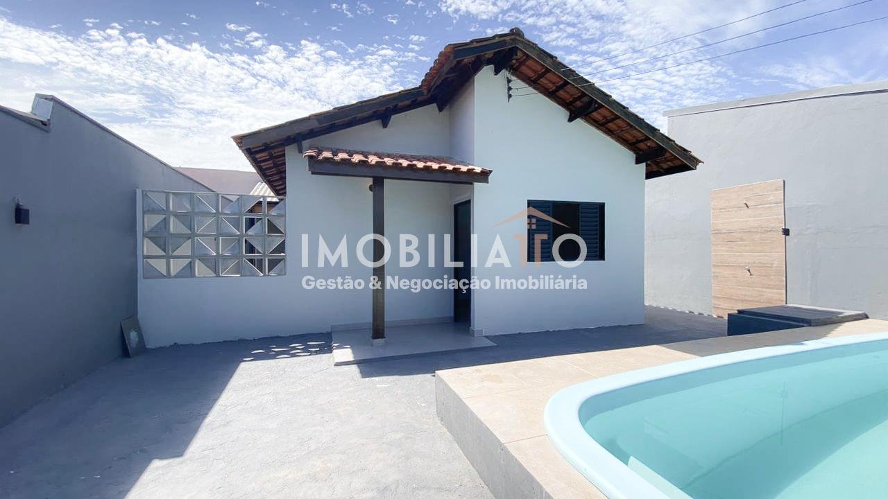 Casa à venda no Jardim Universitário em Cuiabá - 3 quartos, piscina e área gourmet