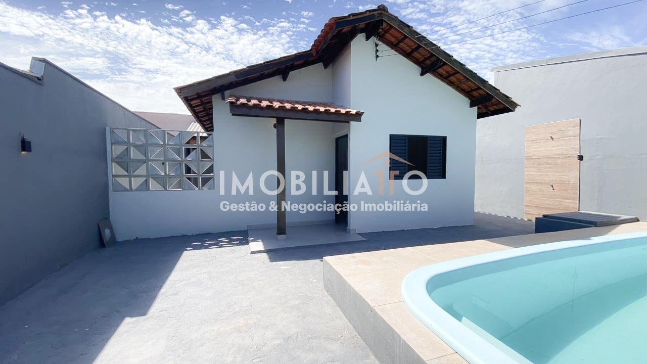Casa à venda no Jardim Universitário em Cuiabá - 3 quartos, piscina e área gourmet
