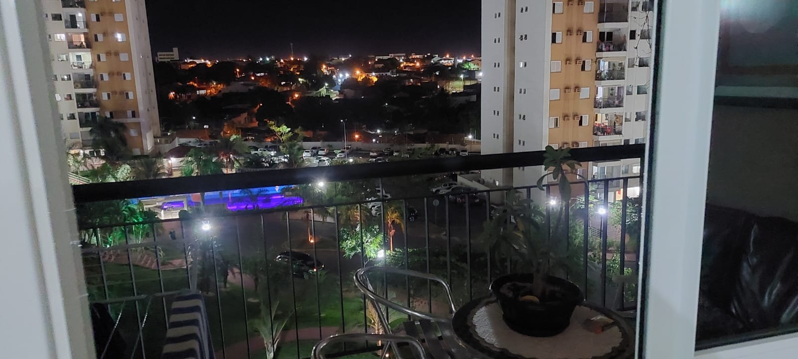 Sol da Manha com 4 Quartos e 2 Vagas na Garagem Proximo ao Centro Politico