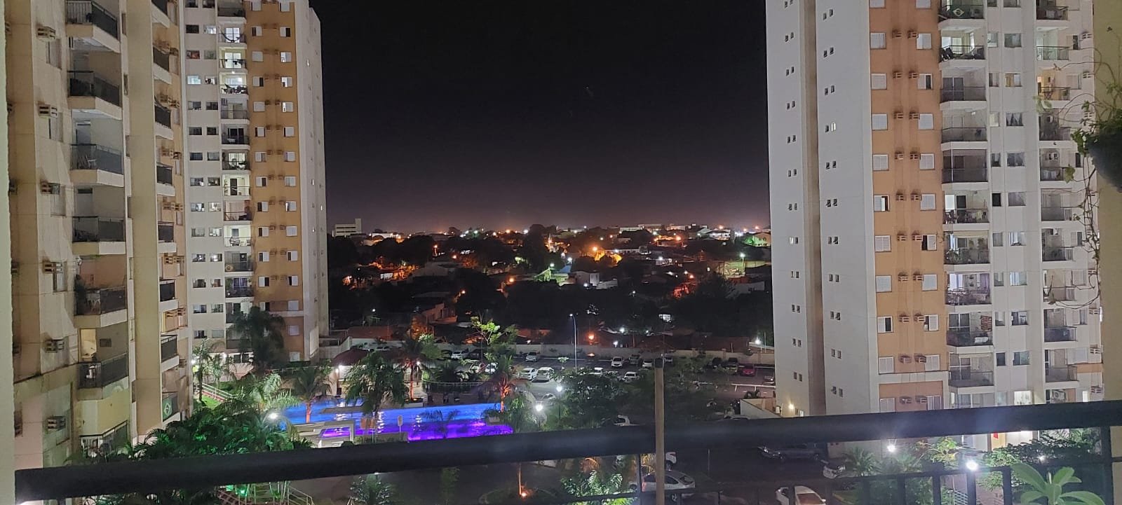 Sol da Manha com 4 Quartos e 2 Vagas na Garagem Proximo ao Centro Politico