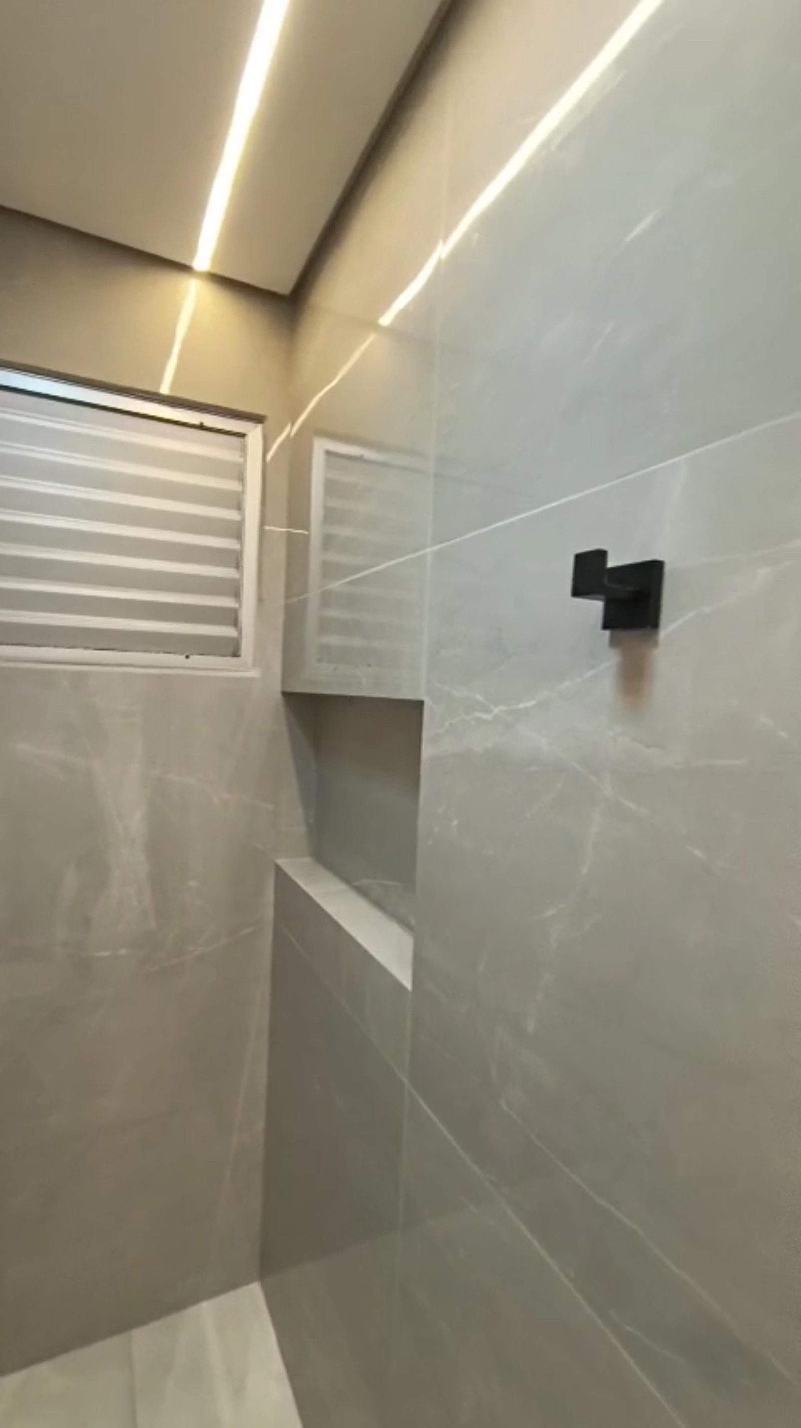 Apartamento 1 Quarto à Venda – Ed. Avenida Home & Office, Varanda, Piscina e Lazer – Cuiabá