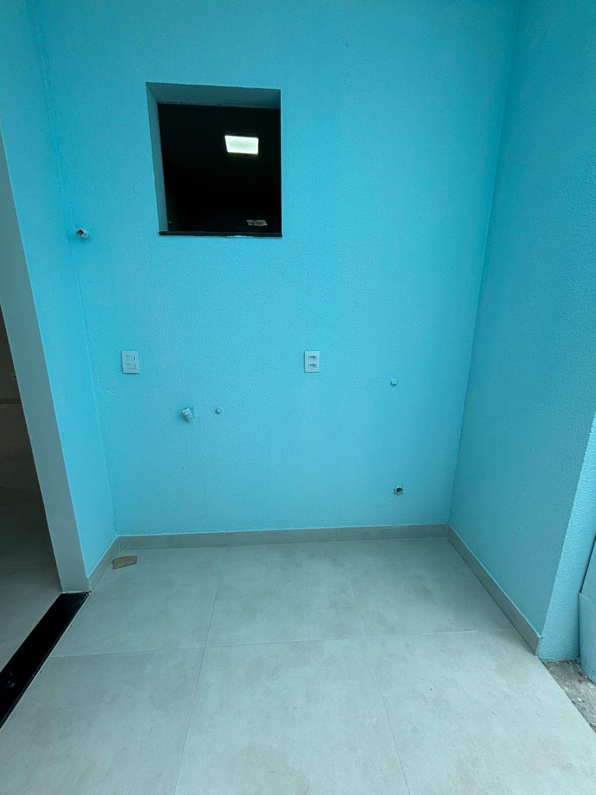 Casa Térrea à Venda no Bairro Santa Cruz, Cuiabá – 3 Quartos com Suíte e Espaço Gourmet