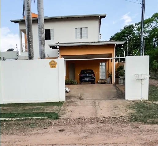 Sobrado Abaixo do Preço de Avaliação no Bairro Santa Rosa em Cuiabá