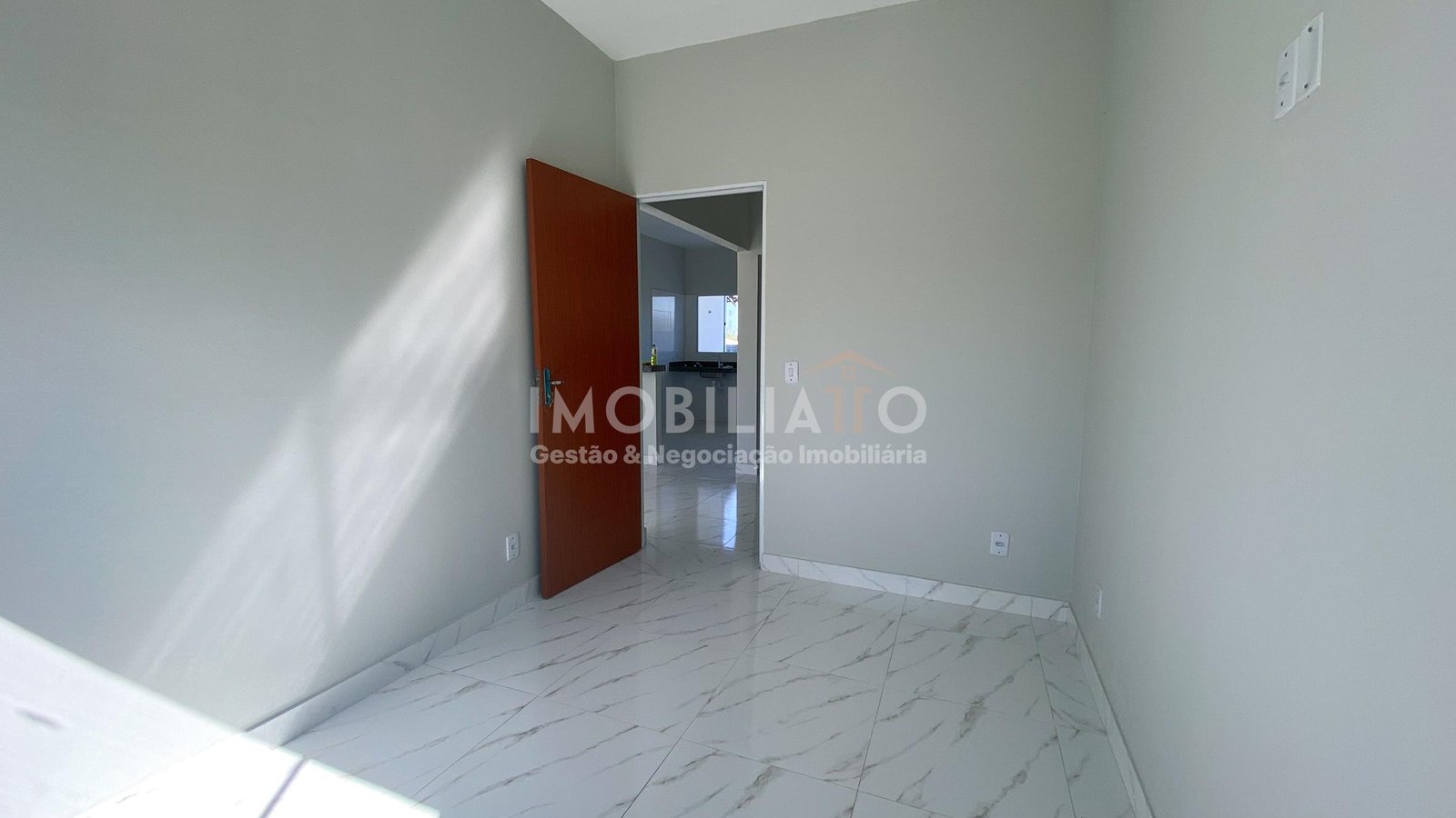 Casa Térrea à Venda no Bairro Icaraí – 2 Quartos, Quintal Amplo e Financiamento MCMV