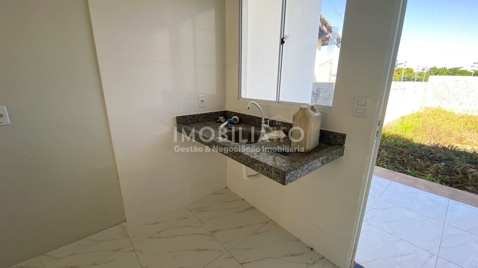 Casa Térrea à Venda no Bairro Icaraí – 2 Quartos, Quintal Amplo e Financiamento MCMV