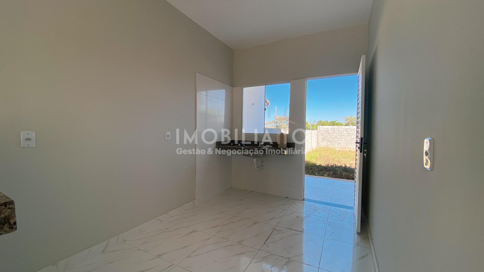 Casa Térrea à Venda no Bairro Icaraí – 2 Quartos, Quintal Amplo e Financiamento MCMV