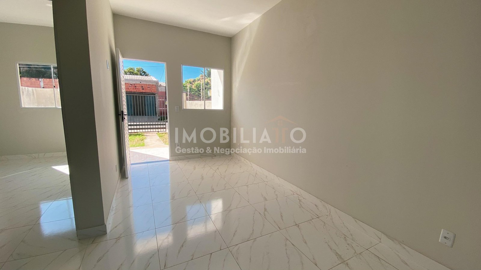 Casa Térrea à Venda no Bairro Icaraí – 2 Quartos, Quintal Amplo e Financiamento MCMV