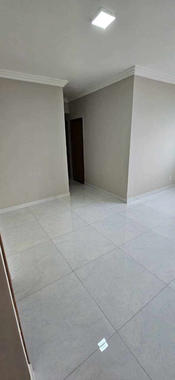 Apartamento atrás do shopping fórmula em Várzea Grande todo reformado