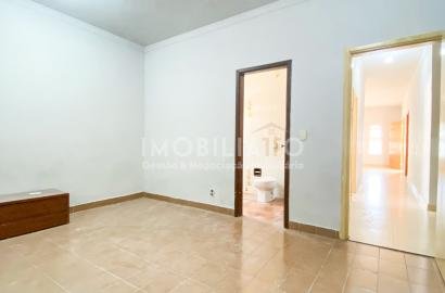 Casa à Venda no Jardim das Américas, Várzea Grande – 3 Quartos, 360m²